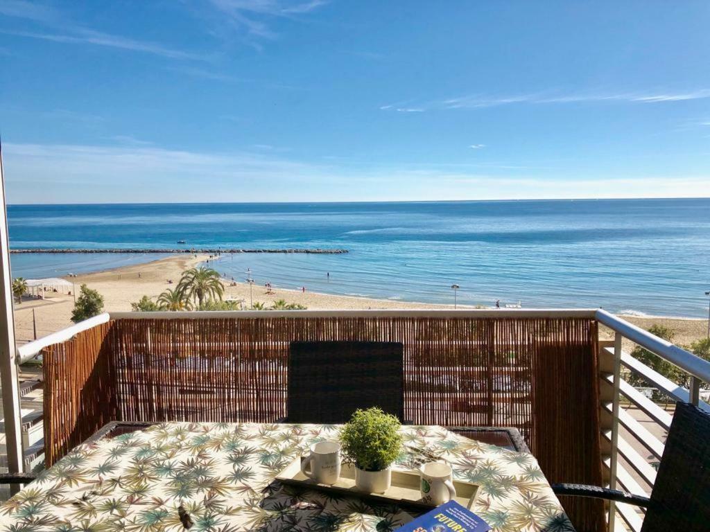 Stunning Sea View Apartment Alicante